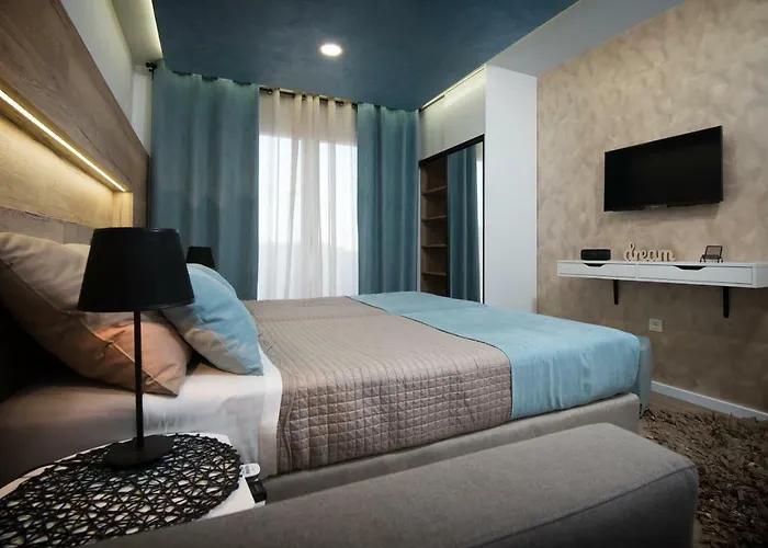 Apartments-Luxury